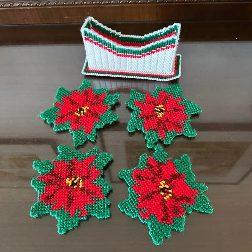 Vtg Handmade Plastic Canvas Poinsettia Coaster Set 5pc Christmas Holiday Decor
